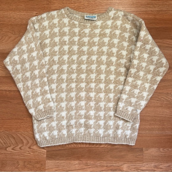 VINTAGE 80s In Resource by Doris Skis Tan Neutral Houndstooth Pullover Sweater - Picture 2 of 5